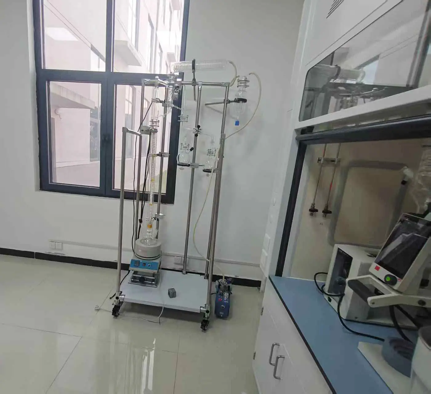 實驗室精餾塔的特點